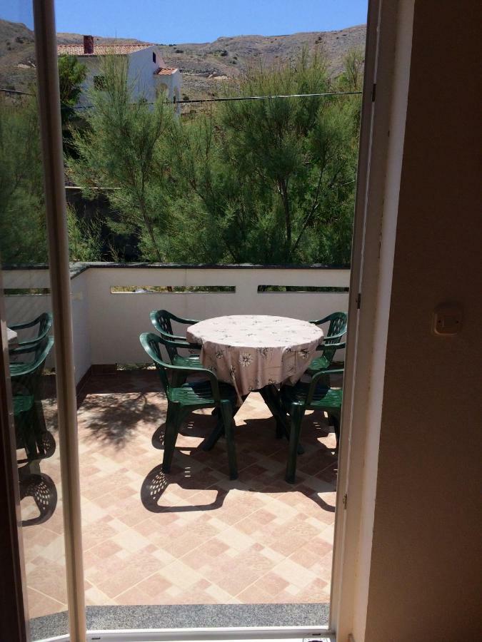 Apartmani Brusel Pag Eksteriør billede